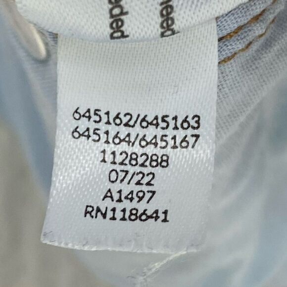 Lane Bryant | Distressed Midrise Boyfriend Jeans Size 18 - Picture 11 of 11